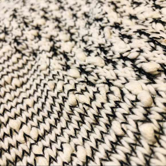 Two by Vince Camuto Black and White Sweater High Low Top Tunic Boatneck - Picture 5 of 5